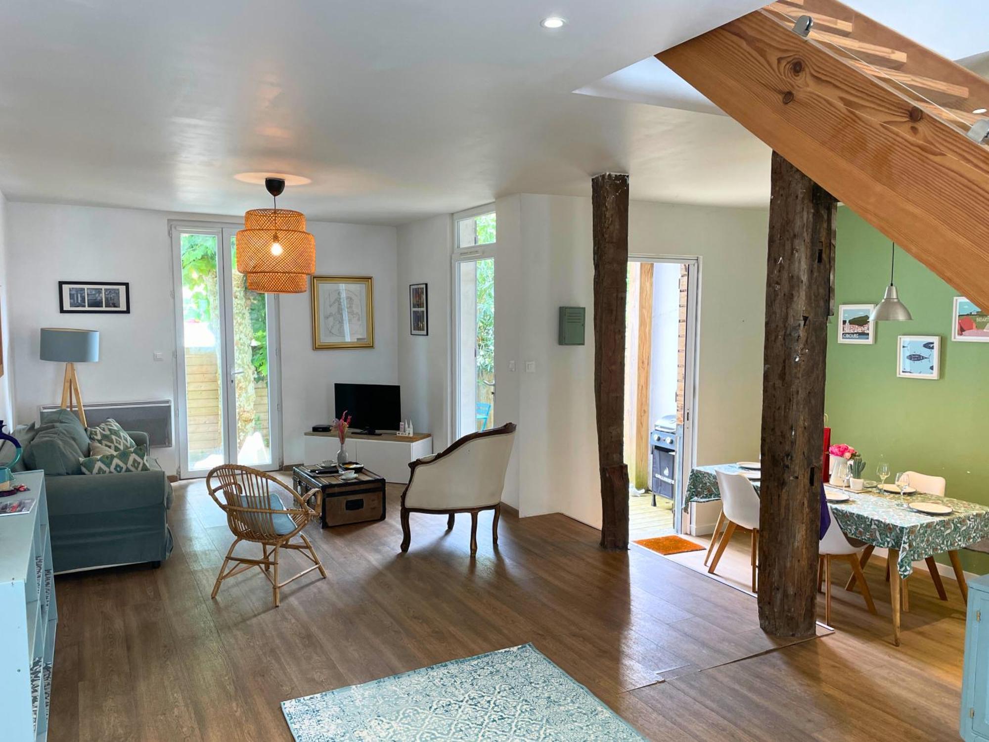 Villa Regis - Jardin-Parking-Wifi-Equipe Bayonne Buitenkant foto
